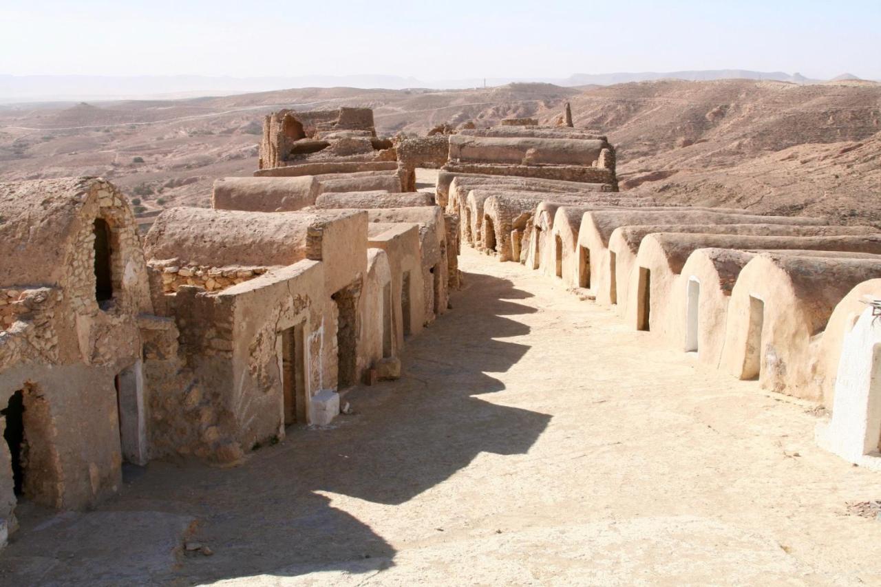 Ksar Jouamaa Hotel Medenine Exterior photo